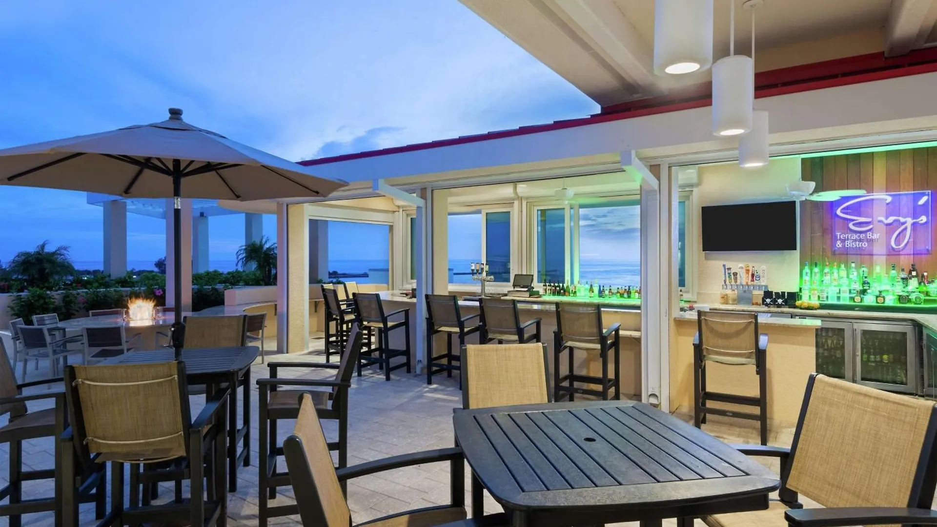Hampton Inn And Suites Clearwater Beach