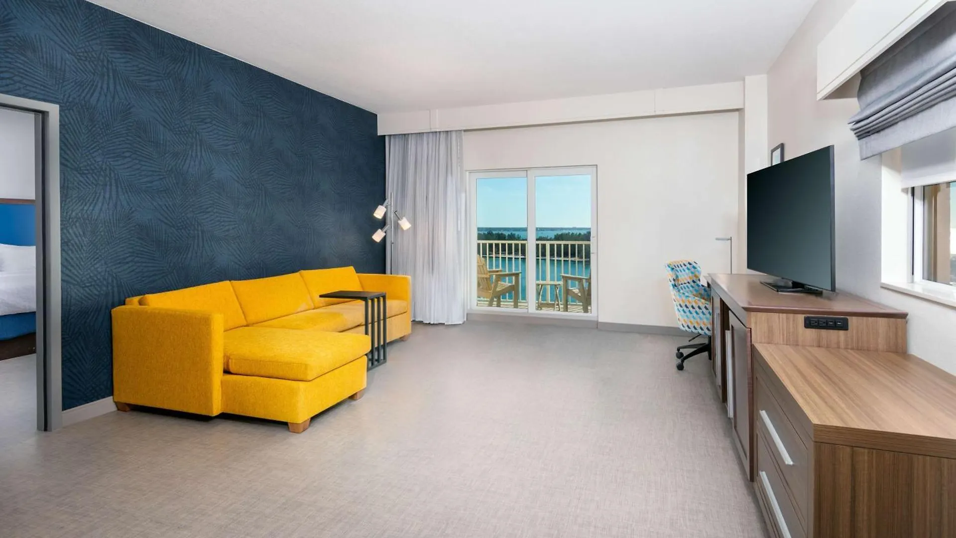 Hampton Inn And Suites Clearwater Beach 3*,