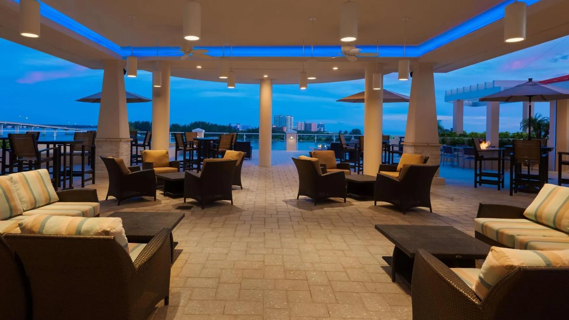 Hampton Inn And Suites Clearwater Beach 3*,