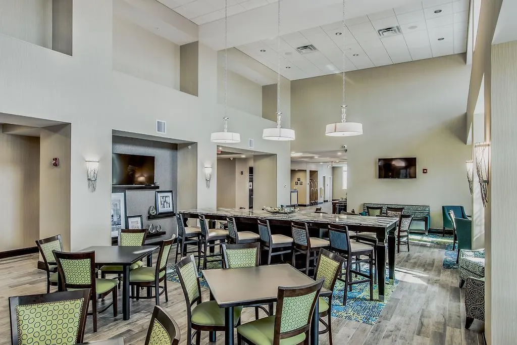 Hampton Inn And Suites Clearwater Beach 3*,